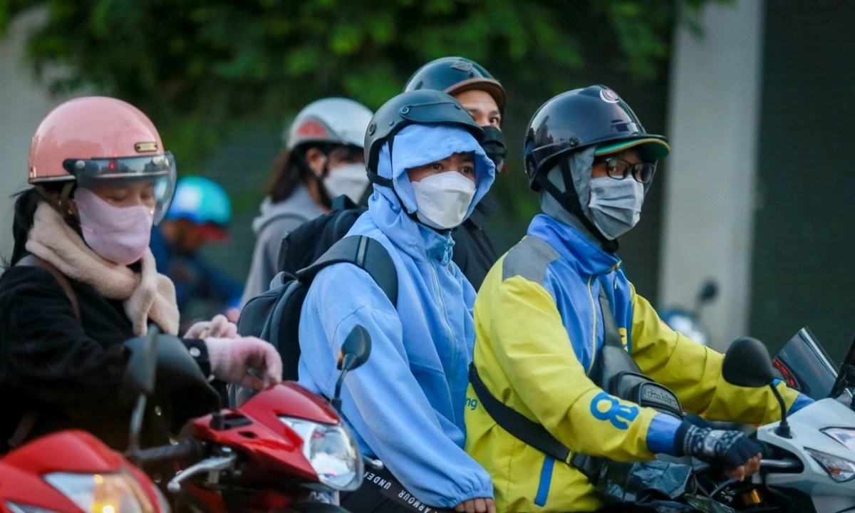 Không khí lạnh “ép thẳng” xuống Nam Bộ, TPHCM se lạnh 19°C