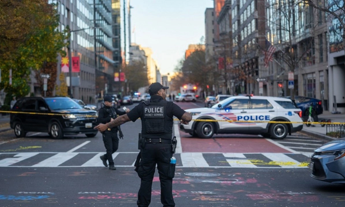 Xả súng gần Nhà Trắng bị điều tra khủng bố