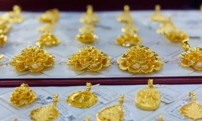 Giá vàng trong nước tăng mạnh