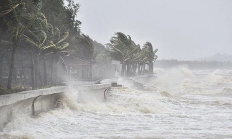 Áp thấp nhiệt đới di chuyển chậm, hướng về vùng biển tỉnh Đắk Lắk-Khánh Hòa