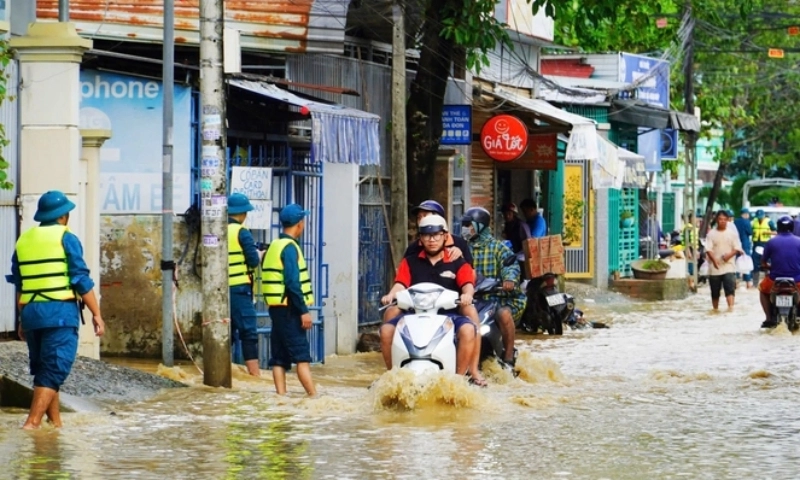 Nha Trang ngập trở lại