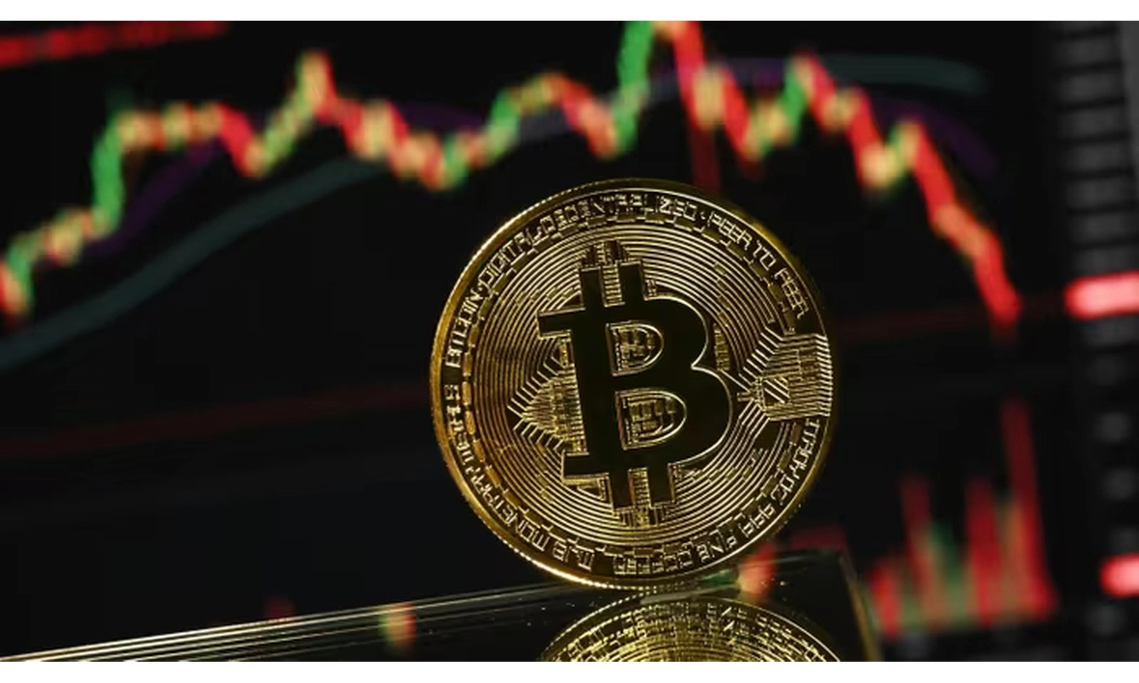 Bitcoin giảm 30% có báo hiệu rủi ro lớn?