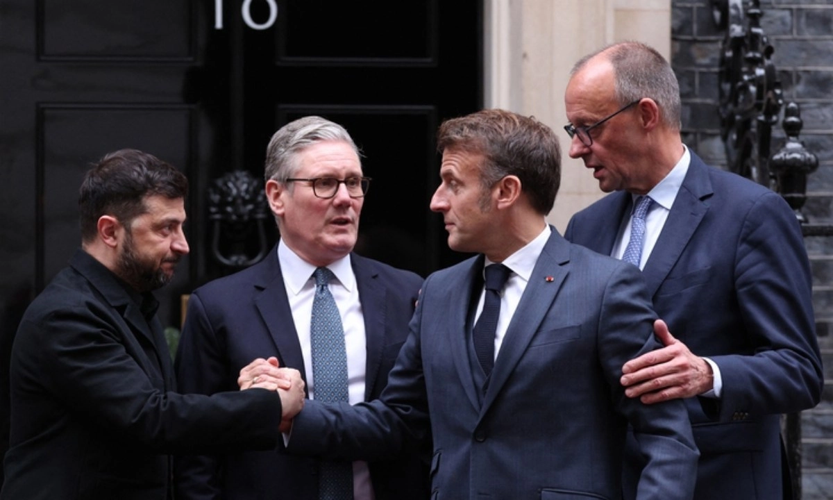 Ông Zelensky “vạch lằn ranh đỏ” về lãnh thổ, ông Trump nổi giận