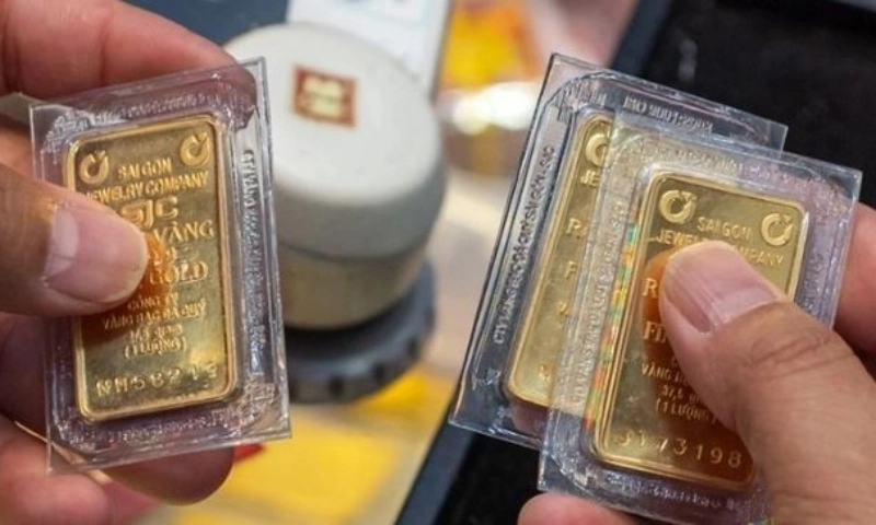Giá vàng trong nước giảm theo đà thế giới