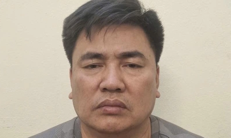 Hà Nội khởi tố, bắt tạm giam tài xế đẩy đại úy CSGT vào đầu xe tải