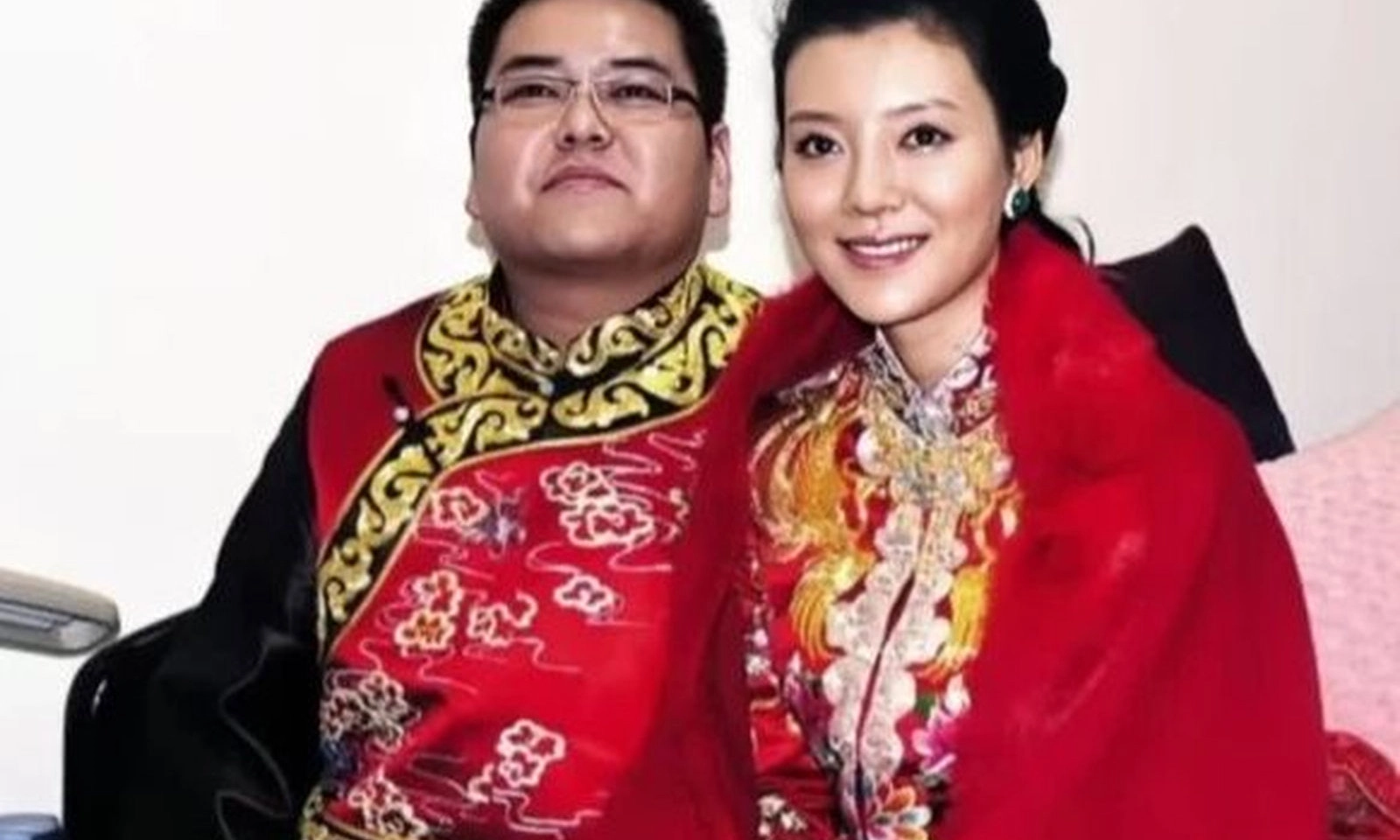 Từ công tử ngành thép 2 tỷ USD đến con nợ bị truy lùng