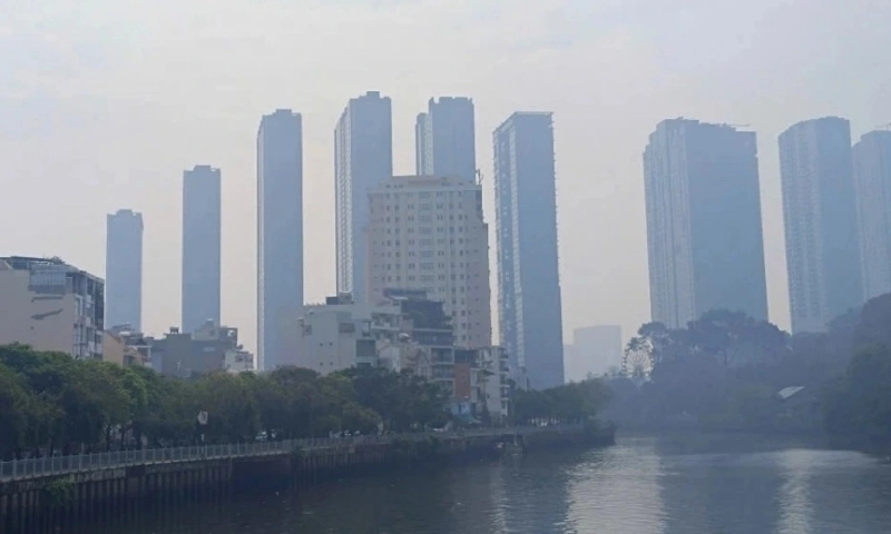 Hà Nội, TPHCM siết giải pháp giảm ô nhiễm không khí