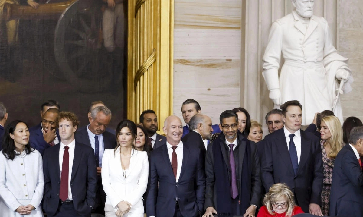 Số lượng tỷ phú toàn cầu tăng gần 9%, tổng tài sản đạt 15.800 tỷ USD