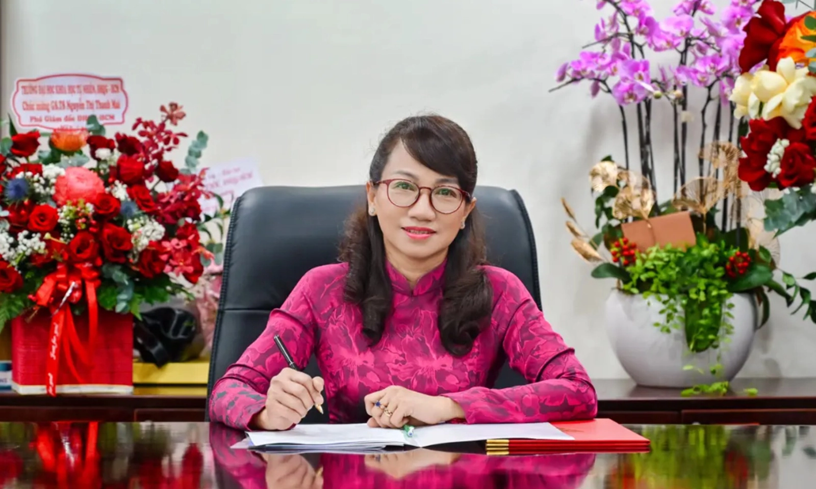 Bổ nhiệm NGƯT.GS.TS Nguyễn Thị Thanh Mai làm Giám đốc ĐHQG-HCM