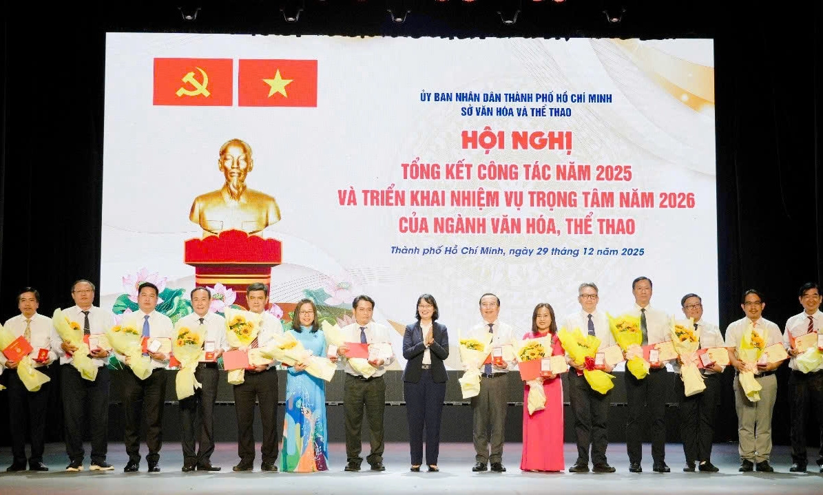 Đẩy mạnh chuyển đổi số trong lĩnh vực văn hóa, thông tin, báo chí