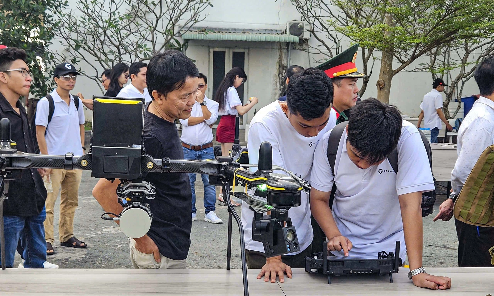 Thử nghiệm UAV giao hàng tại TPHCM: Bước tiến mới của logistics đô thị