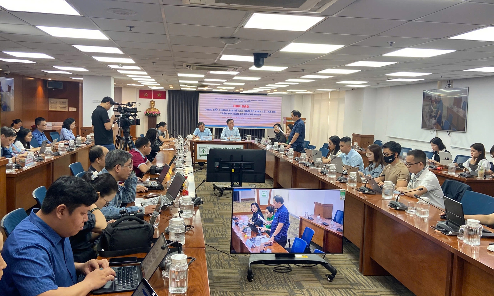 Phạt nhà xe tăng giá vé xe Tết sai quy định 