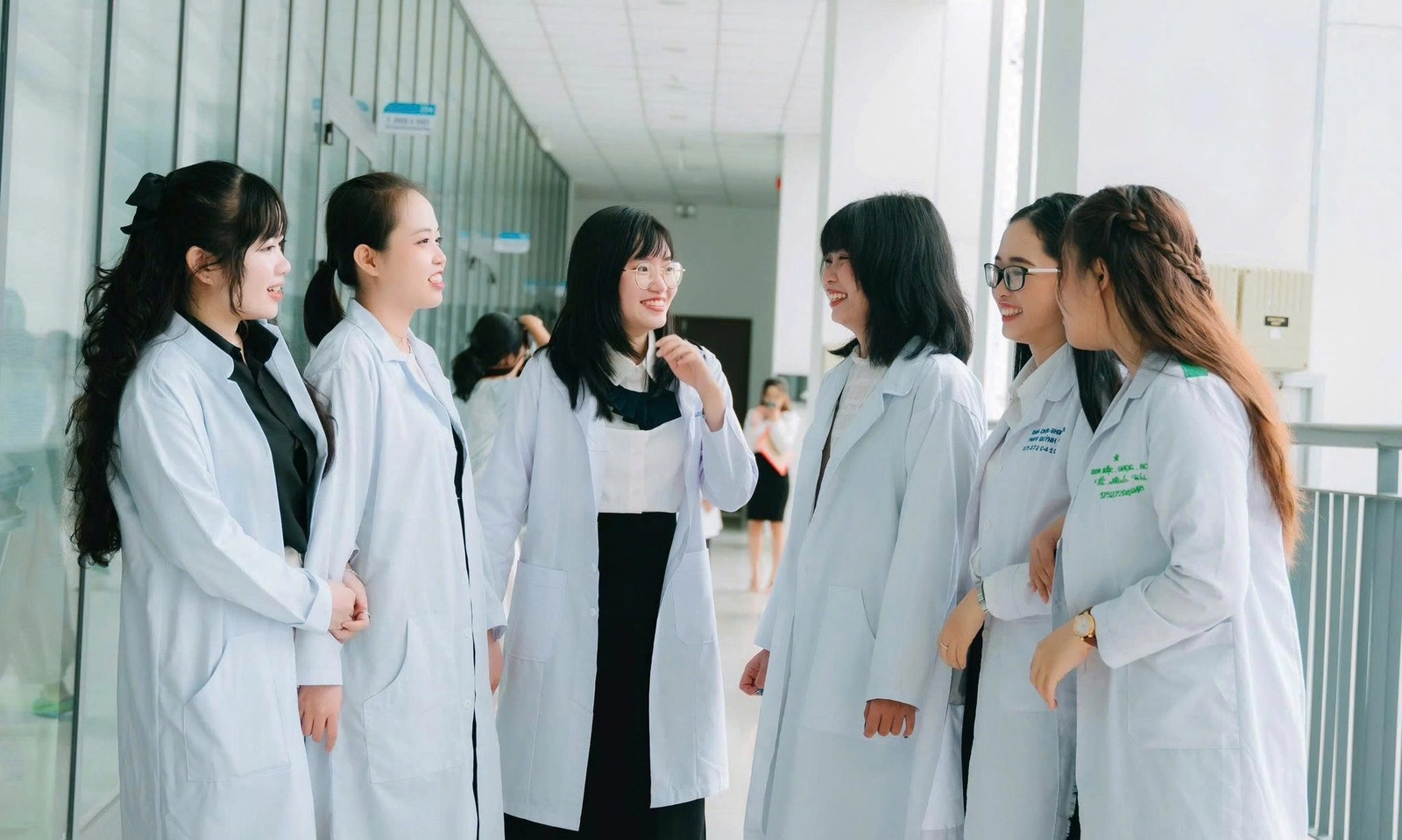 Liên kết “Ba nhà”: Tại sao chiếc kiềng ba chân vẫn còn khập khiễng?