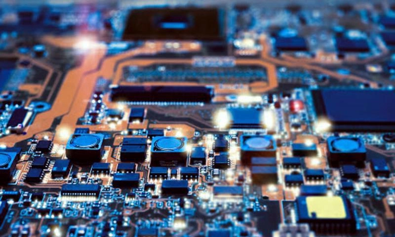 Xuất khẩu máy vi tính, sản phẩm điện tử lần đầu tiên vượt 10 tỷ đô la Mỹ/tháng