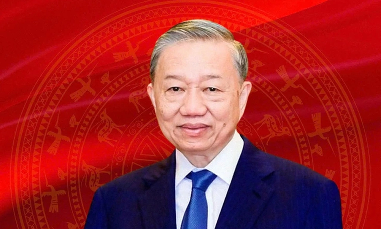 Bộ Chính trị phân công 10 ủy viên Bộ Chính trị khóa XIV tham gia Ban Bí thư