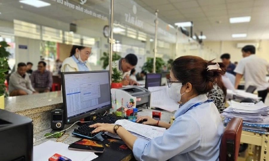 Gần 600 công chức phường, xã dôi dư sau sáp nhập được điều chuyển tại TPHCM