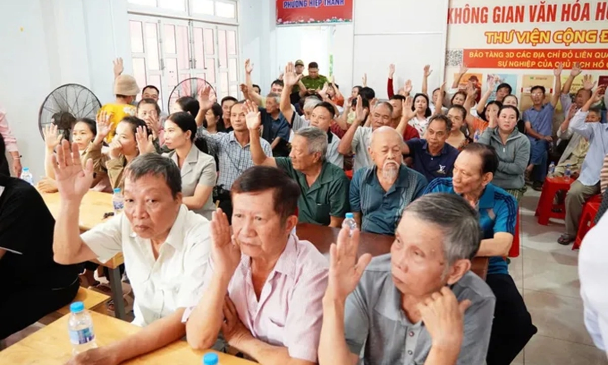 100% cử tri nơi cư trú thống nhất giới thiệu bà Văn Thị Bạch Tuyết ứng cử đại biểu HĐND TPHCM