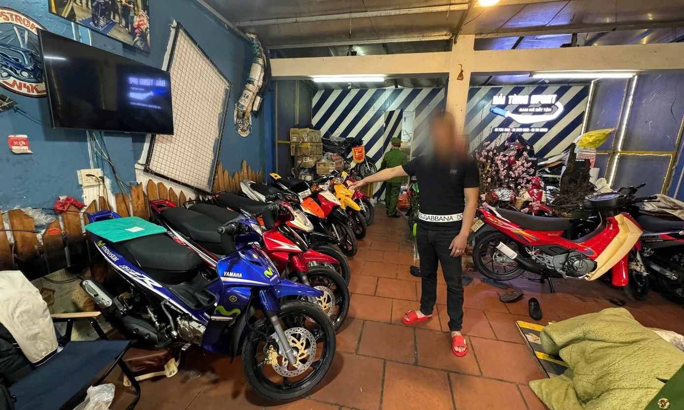 Bắt TikToker Tuấn “ve” liên quan đường dây nhập lậu mô tô phân khối lớn