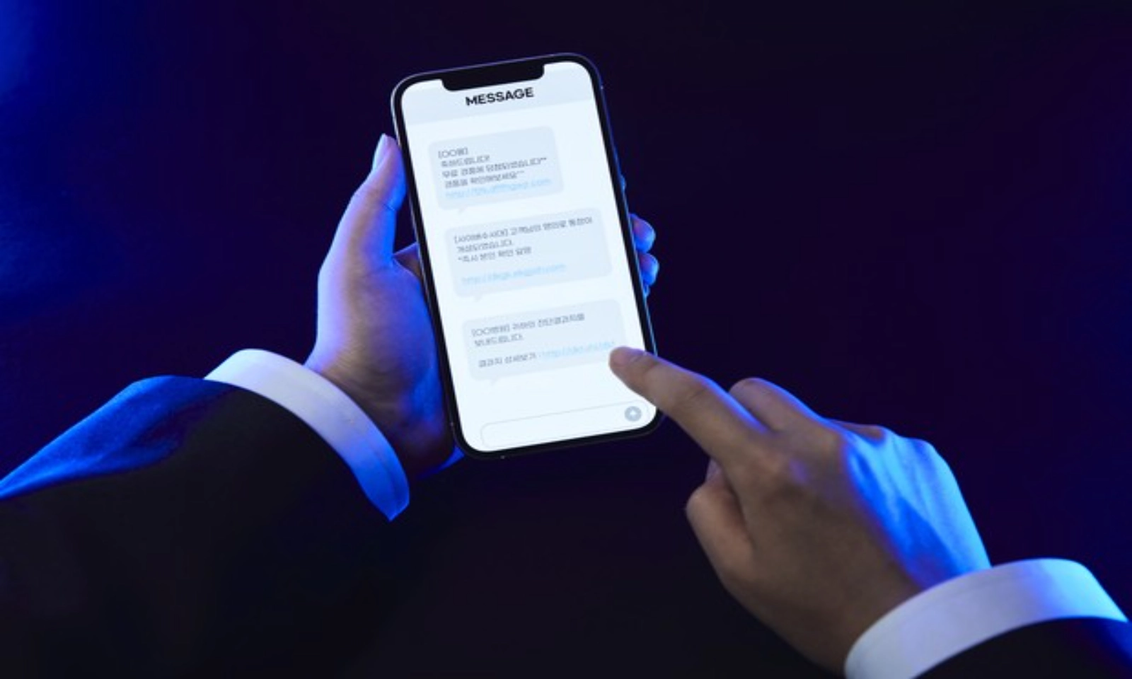 Hàn Quốc: Gần 45.000 vụ lừa đảo dịp Tết, thiệt hại 465 tỉ won