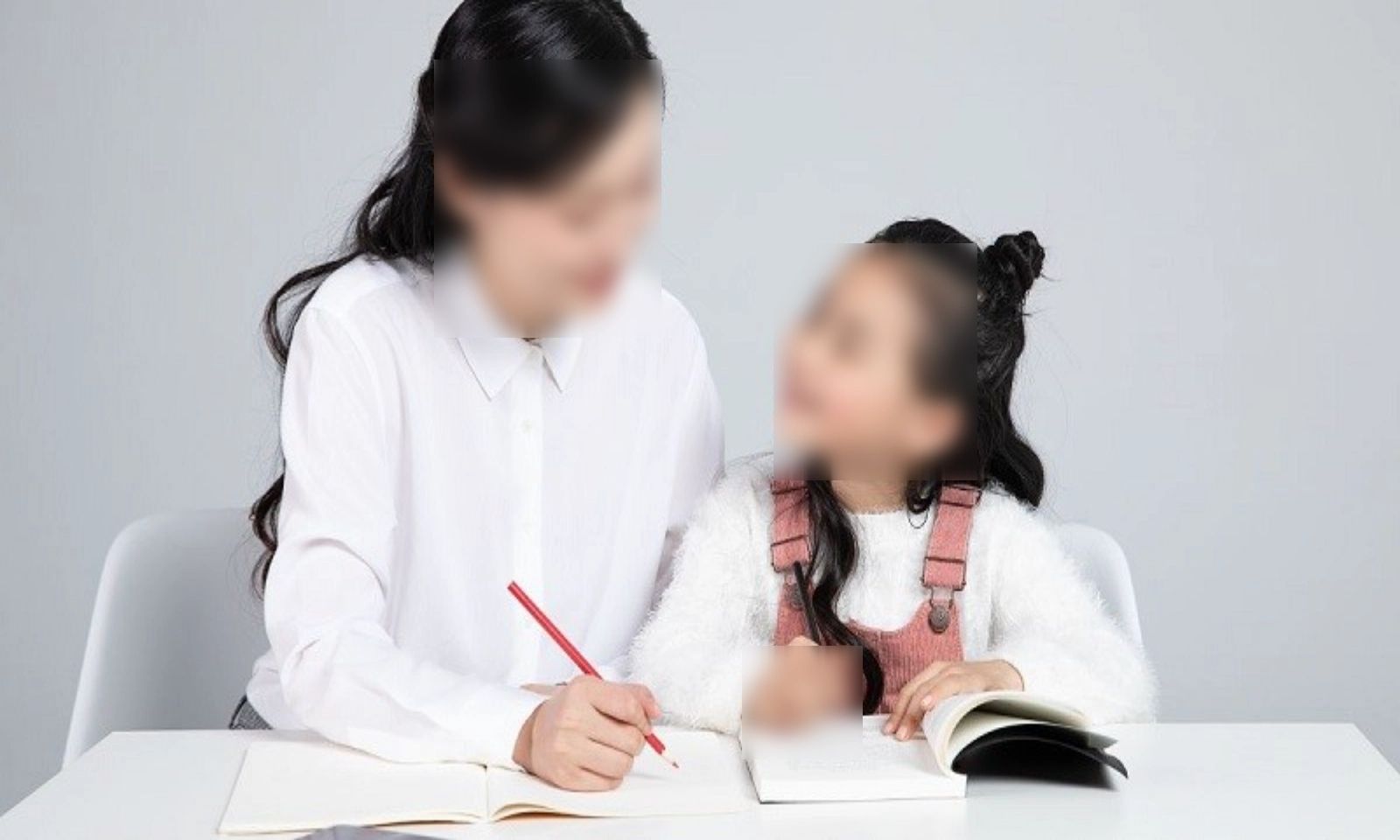 Nuôi dưỡng lòng biết ơn: Những cách dạy trẻ yêu thương cha mẹ từ sớm