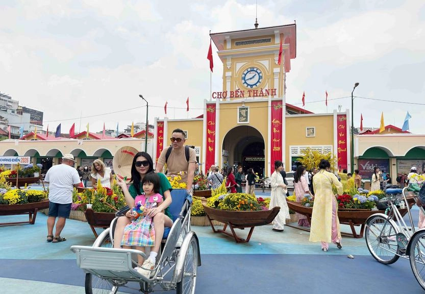 TPHCM đón hơn 4,3 triệu lượt khách dịp Tết Bính Ngọ