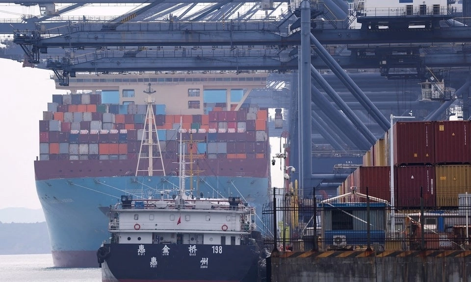 Trung Quốc phản đối Mỹ nâng thuế nhập khẩu lên 15%