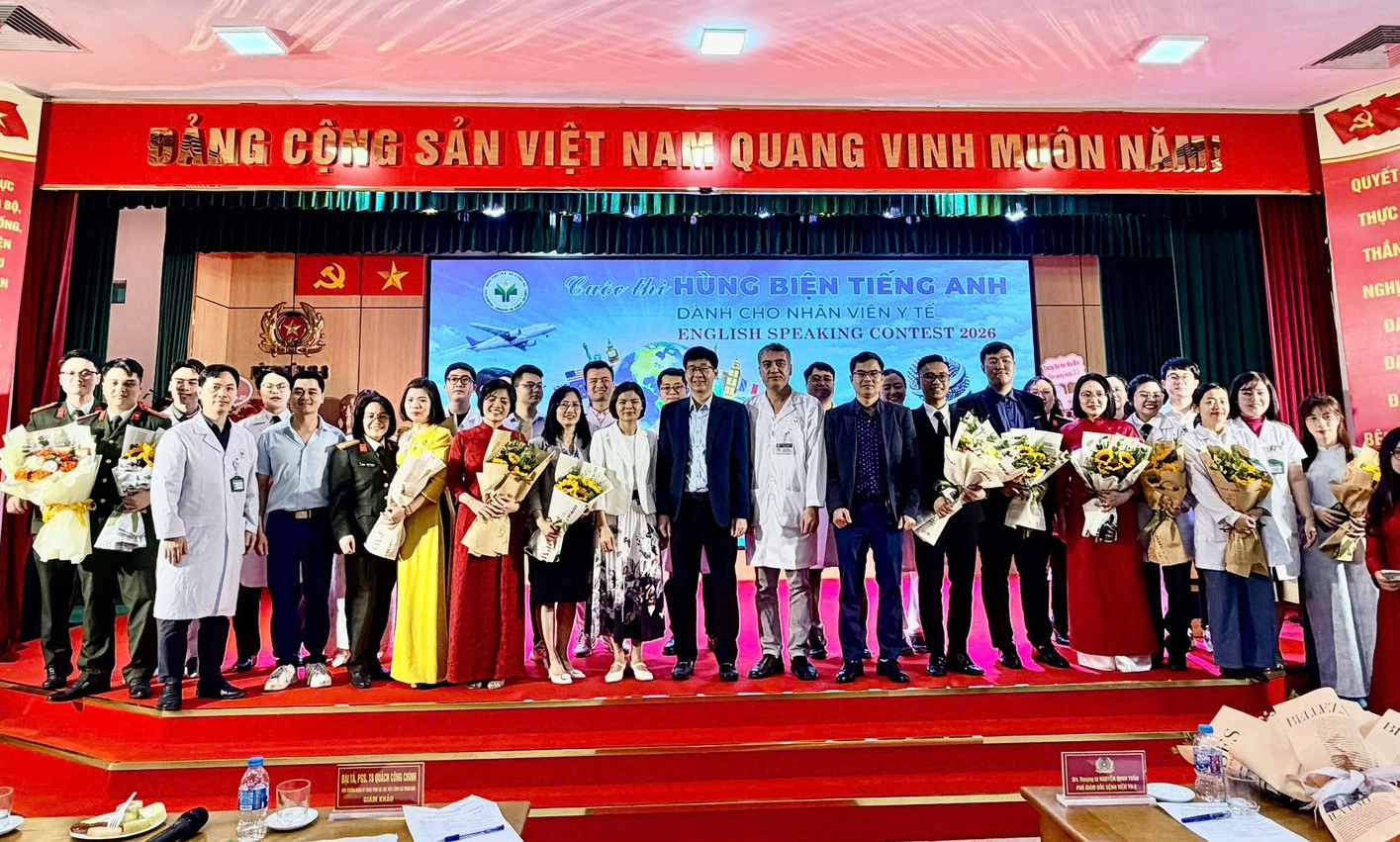 Thi hùng biện tiếng Anh để nâng cao chất lượng ngoại ngữ cho nhân viên y tế