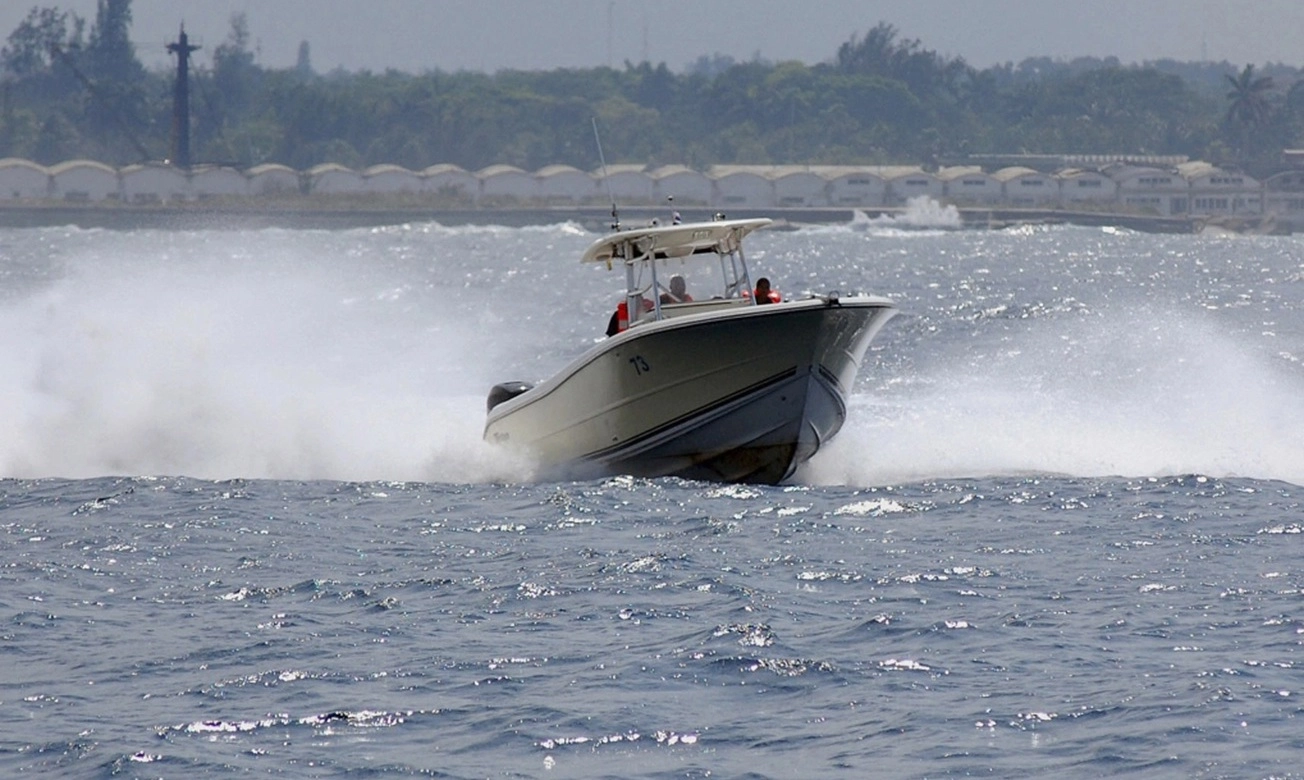 Quan hệ Cuba – Mỹ thêm căng thẳng giữa vụ nổ súng và động thái về dầu mỏ