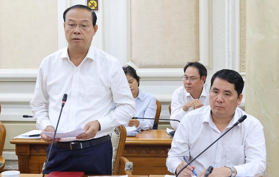 Ông Võ Văn Minh giữ chức Chủ tịch Ủy ban bầu cử Thành phố Hồ Chí Minh.