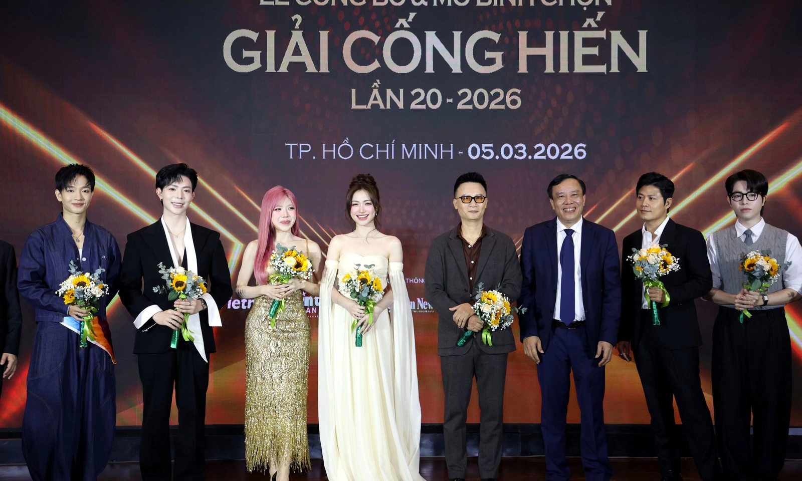 Soobin, Hòa Minzy trở thành đại sứ của Giải thưởng Cống hiến lần thứ 20