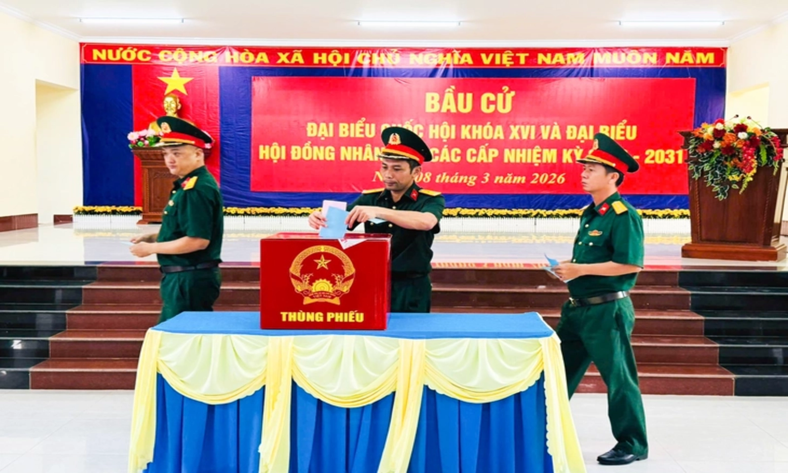 Hơn 2.100 cử tri Thổ Châu đi bầu cử sớm