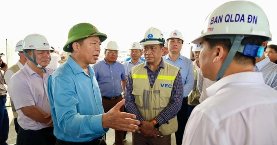 Bộ trưởng Trần Hồng Minh yêu cầu tăng tốc thi công cao tốc Biên Hòa - Vũng Tàu