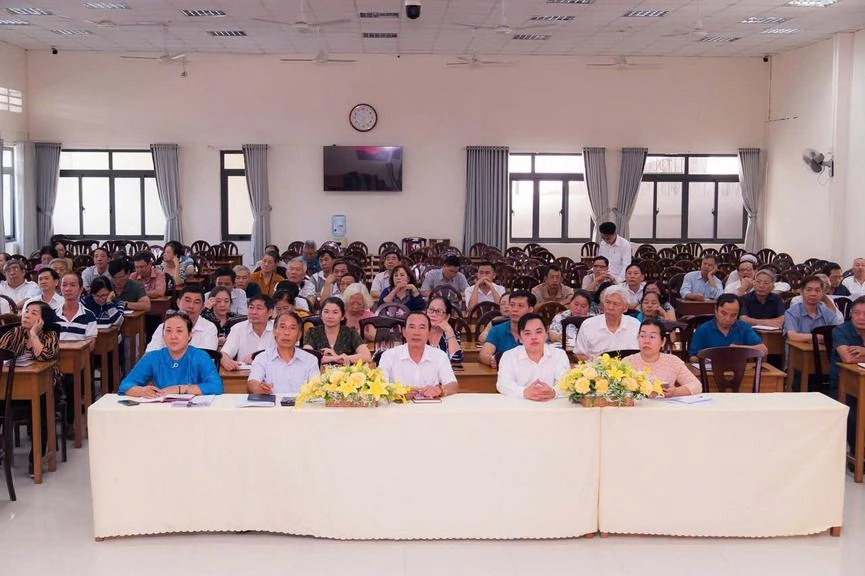 Cử tri chủ động tìm hiểu thông tin trước ngày bầu cử