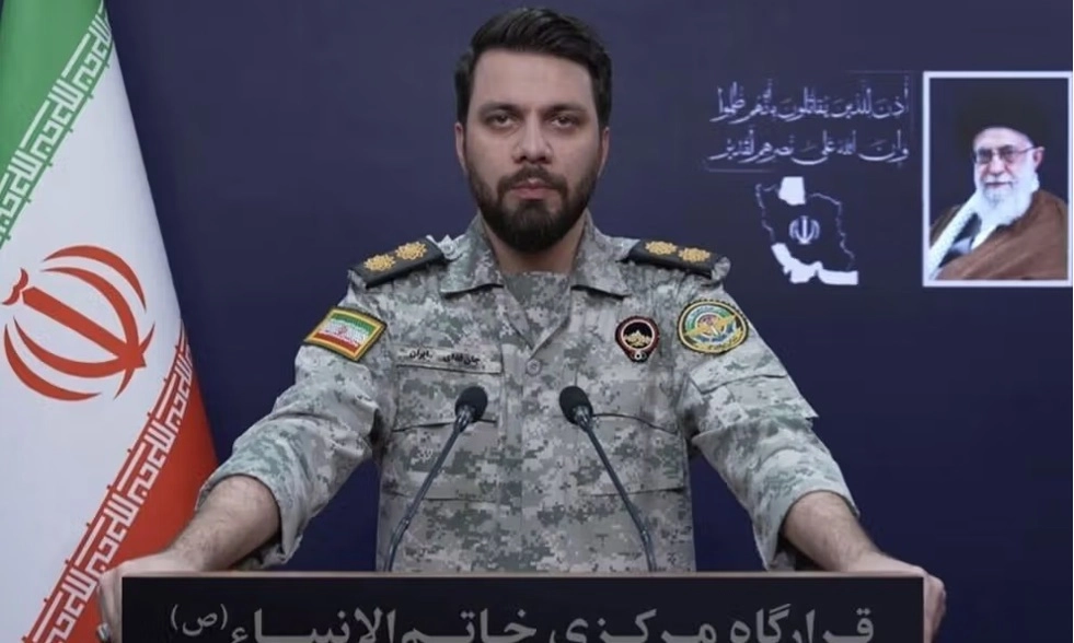 Iran mở rộng mục tiêu vào các trung tâm kinh tế, ngân hàng của Mỹ, Israel