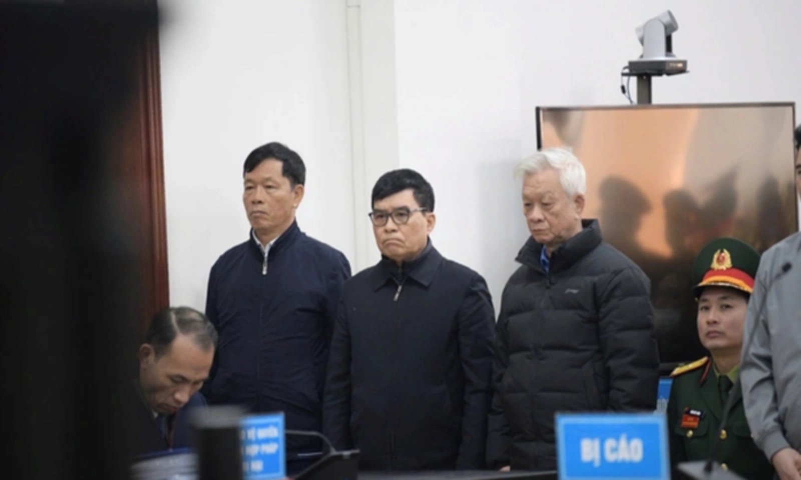 Hai cựu thiếu tướng xin án treo, giảm nhẹ hình phạt