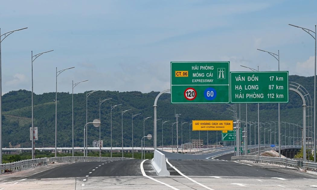 Quảng Ninh hiện đại hóa hai tuyến cao tốc với giao thông thông minh