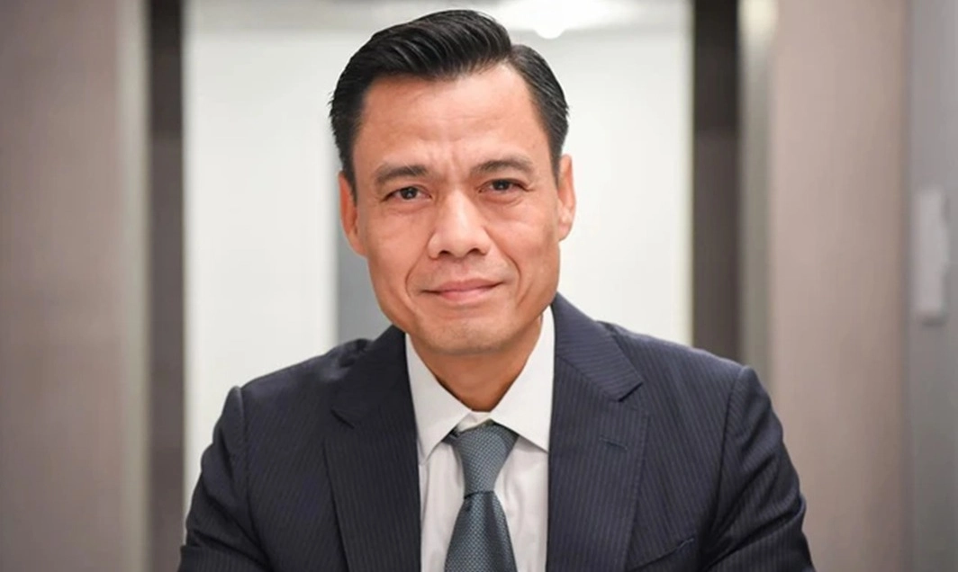 Bổ nhiệm lại Thứ trưởng Bộ Ngoại giao, điều động nhân sự Bộ GDundefinedĐT