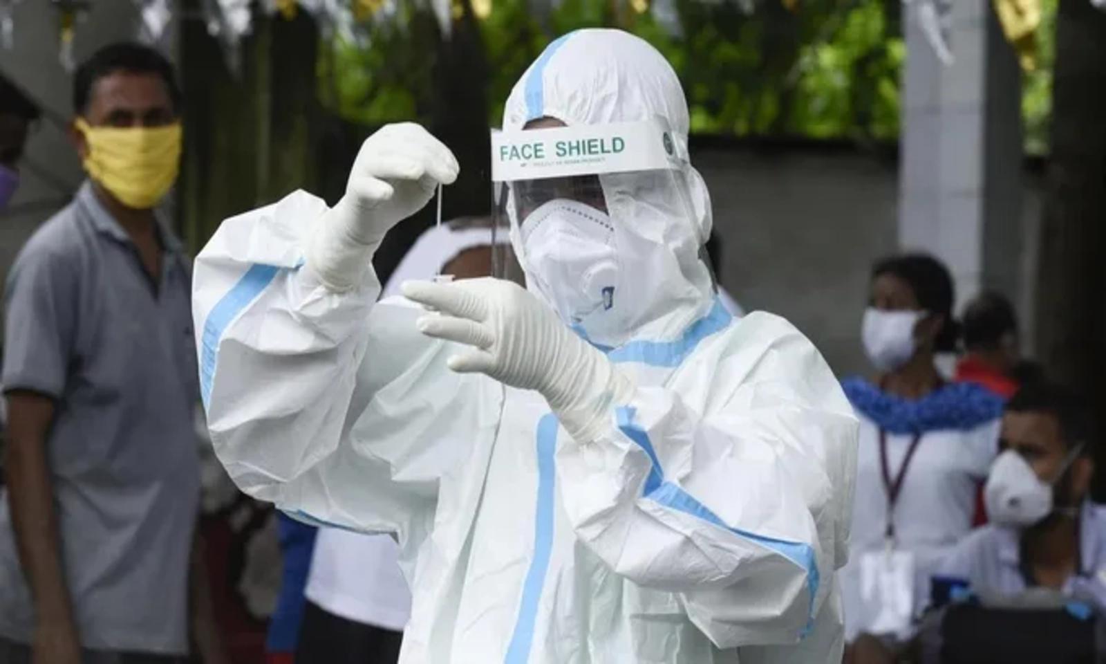 Biến thể BA.3.2 của SARS-CoV-2: Nguy cơ thấp, chưa làm tăng ca nặng