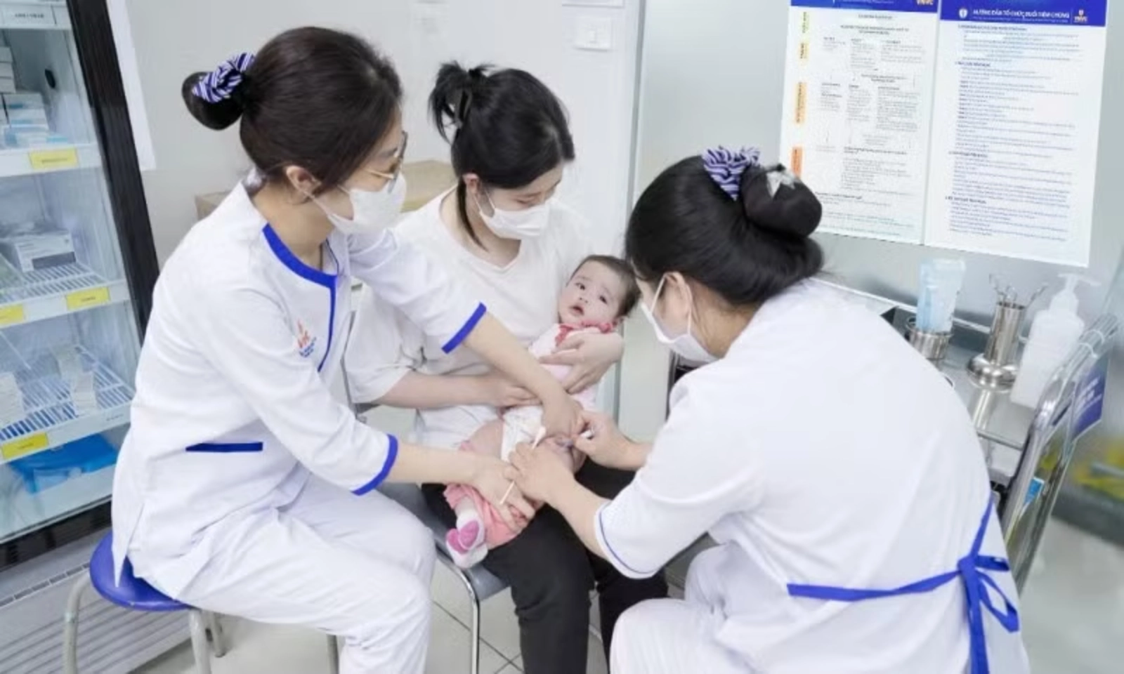 Ca viêm não mô cầu tăng, chuyên gia khuyến cáo tiêm vaccine đầy đủ