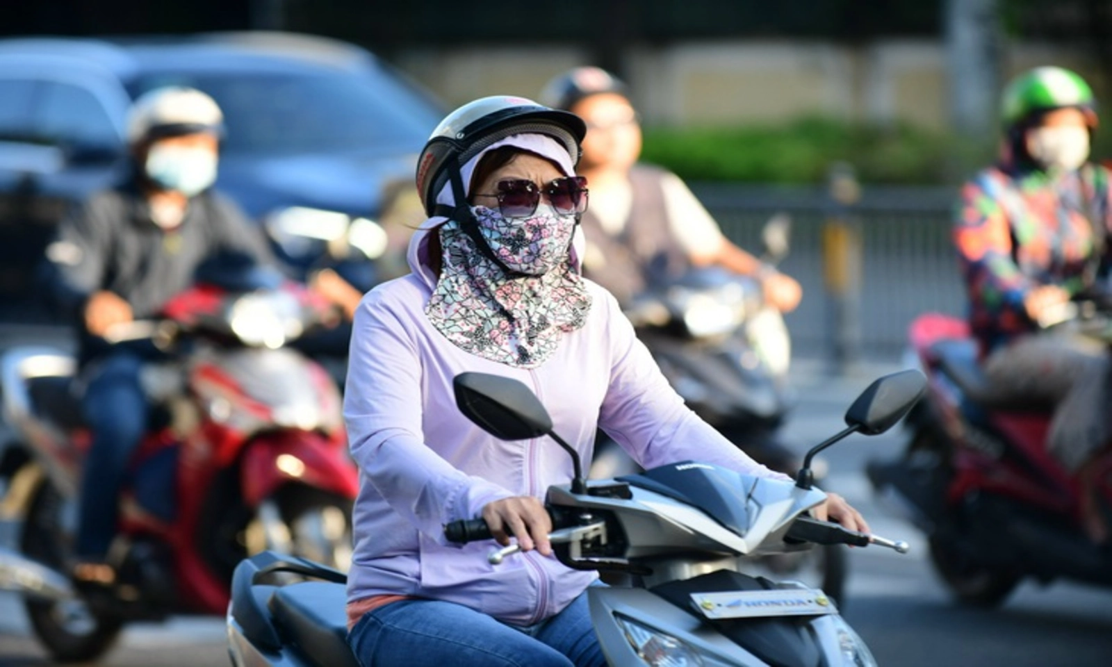 Nắng nóng diện rộng ngày 31/3, nhiều nơi trên 38°C