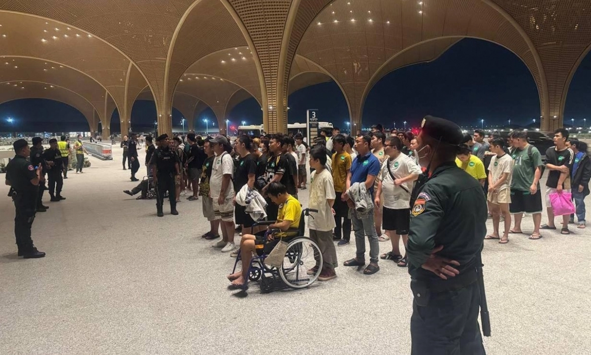 Campuchia quyết tâm chấm dứt tình trạng tội phạm công nghệ, trục xuất 11.000 nghi phạm