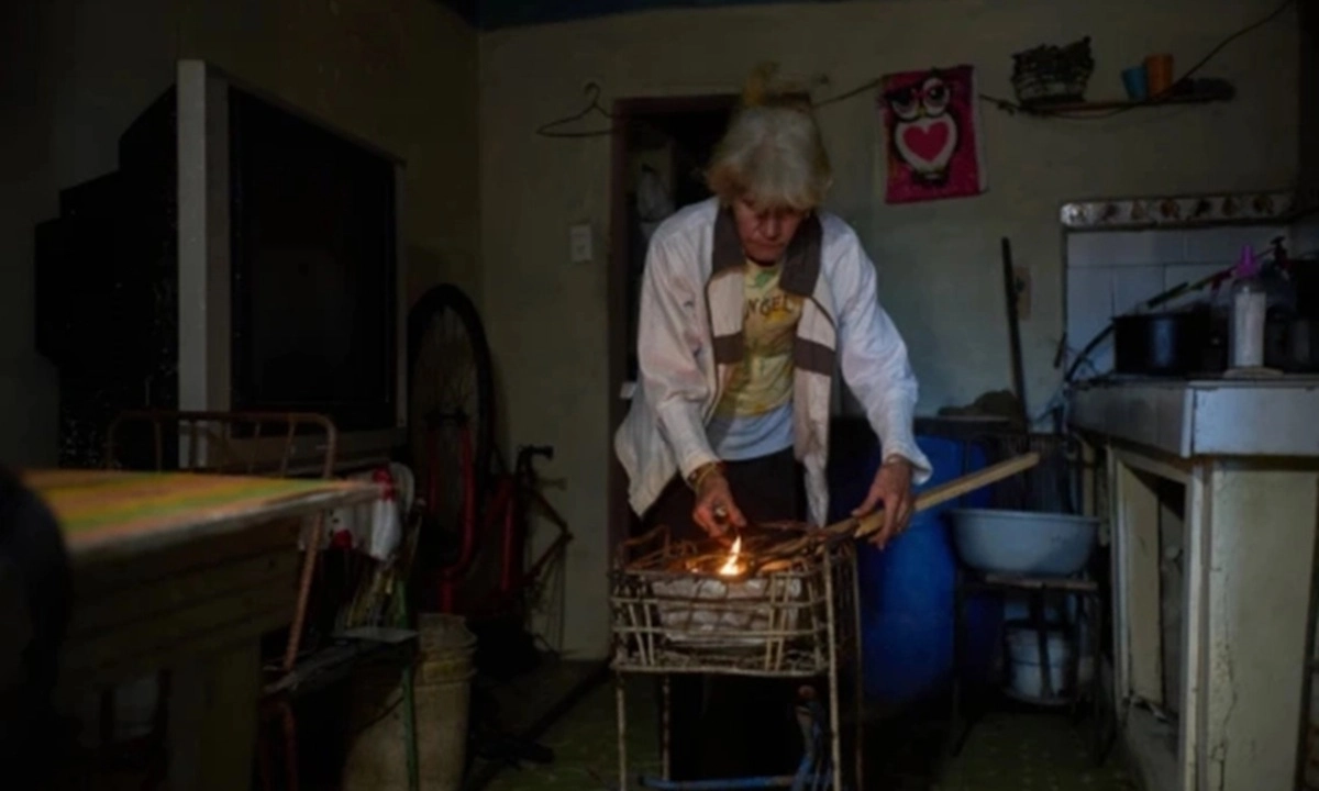 Nga tiếp tục gửi dầu sang Cuba, “giải cứu” khủng hoảng năng lượng