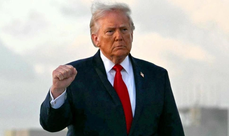 Ông Trump xem xét tấn công Iran sau khi đàm phán thất bại