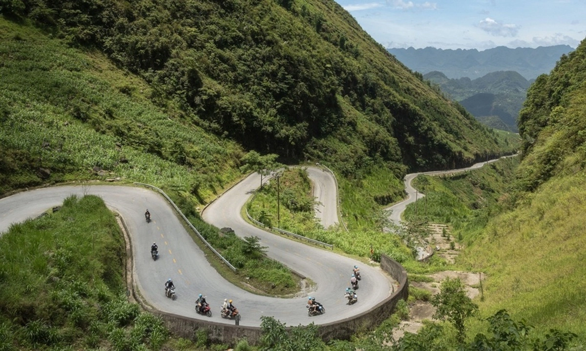 Siết an toàn giao thông sau tai nạn xe khách 4 người chết ở Lâm Đồng