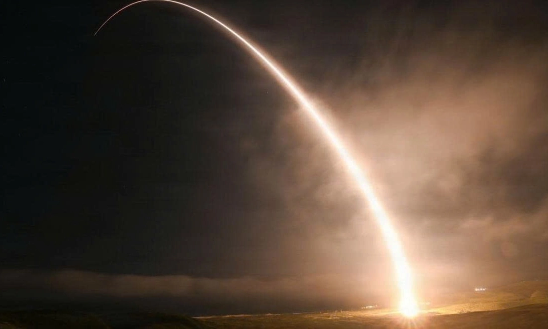 Ukraine bí mật thử nghiệm phóng tên lửa