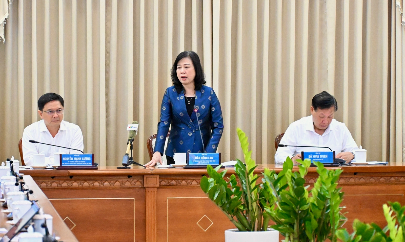 Đề xuất hoàn thiện chức năng, nhiệm vụ và công cụ pháp lý của Sở An toàn thực phẩm