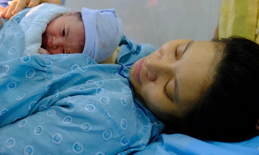 TPHCM: Gần 9.000 phụ nữ nhận 3-5 triệu đồng vì sinh đủ 2 con trước 35 tuổi