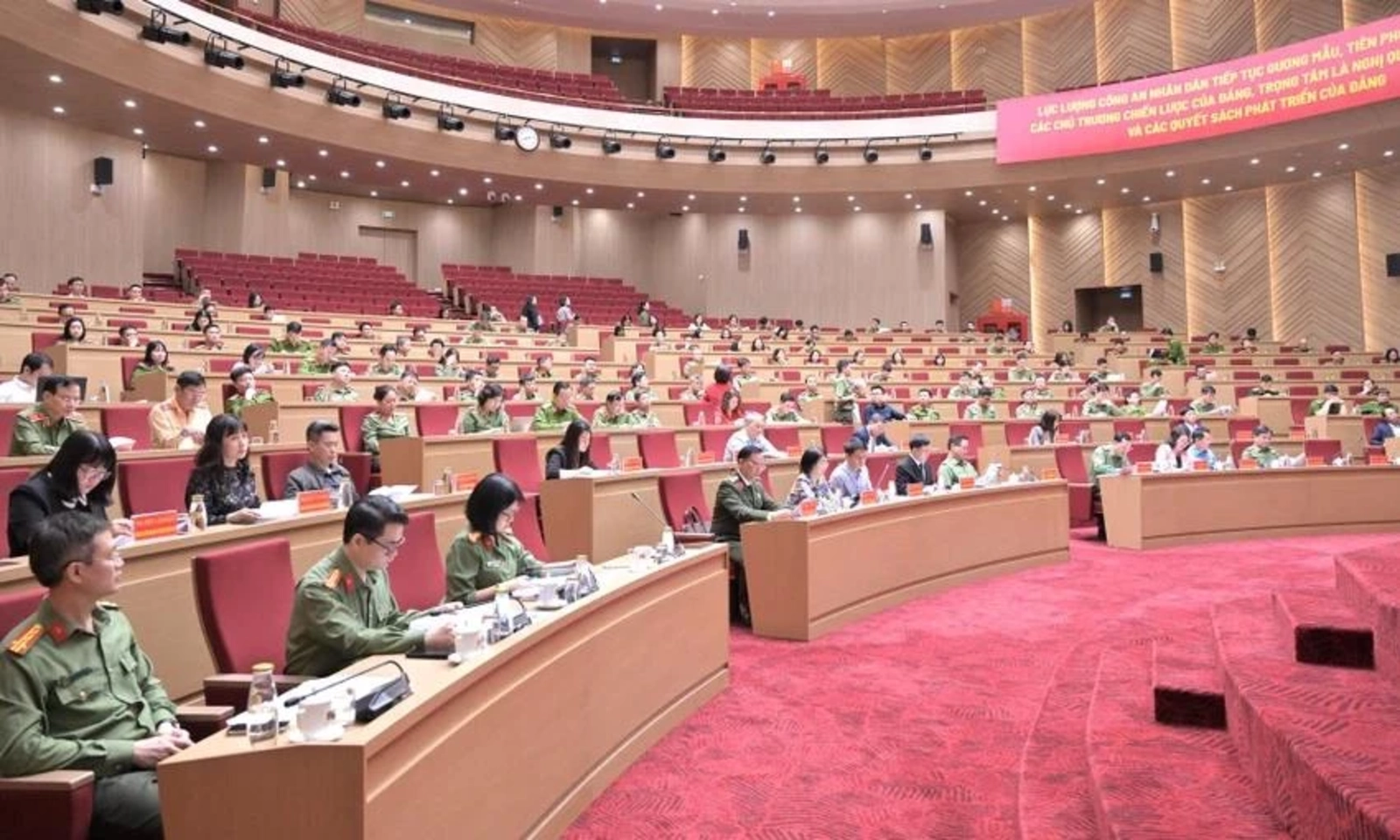 Đề xuất bổ sung tội “mua bán thai nhi” vào Bộ luật Hình sự