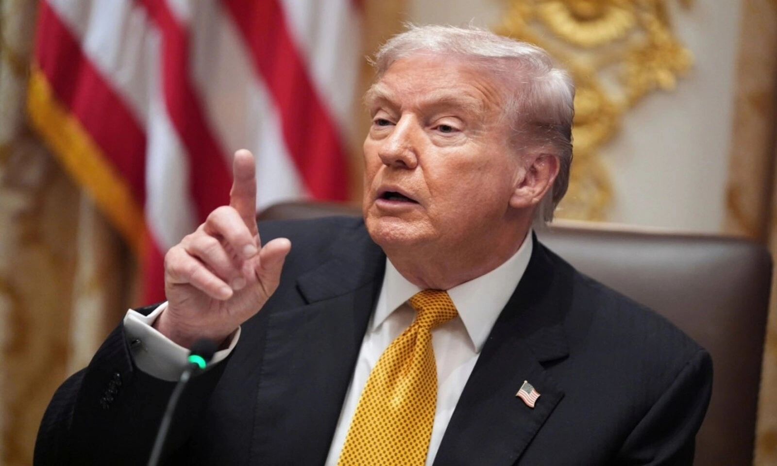 Ông Donald Trump nói đàm phán “rất tốt”, Mỹ–Iran vẫn căng thẳng vì eo biển Hormuz