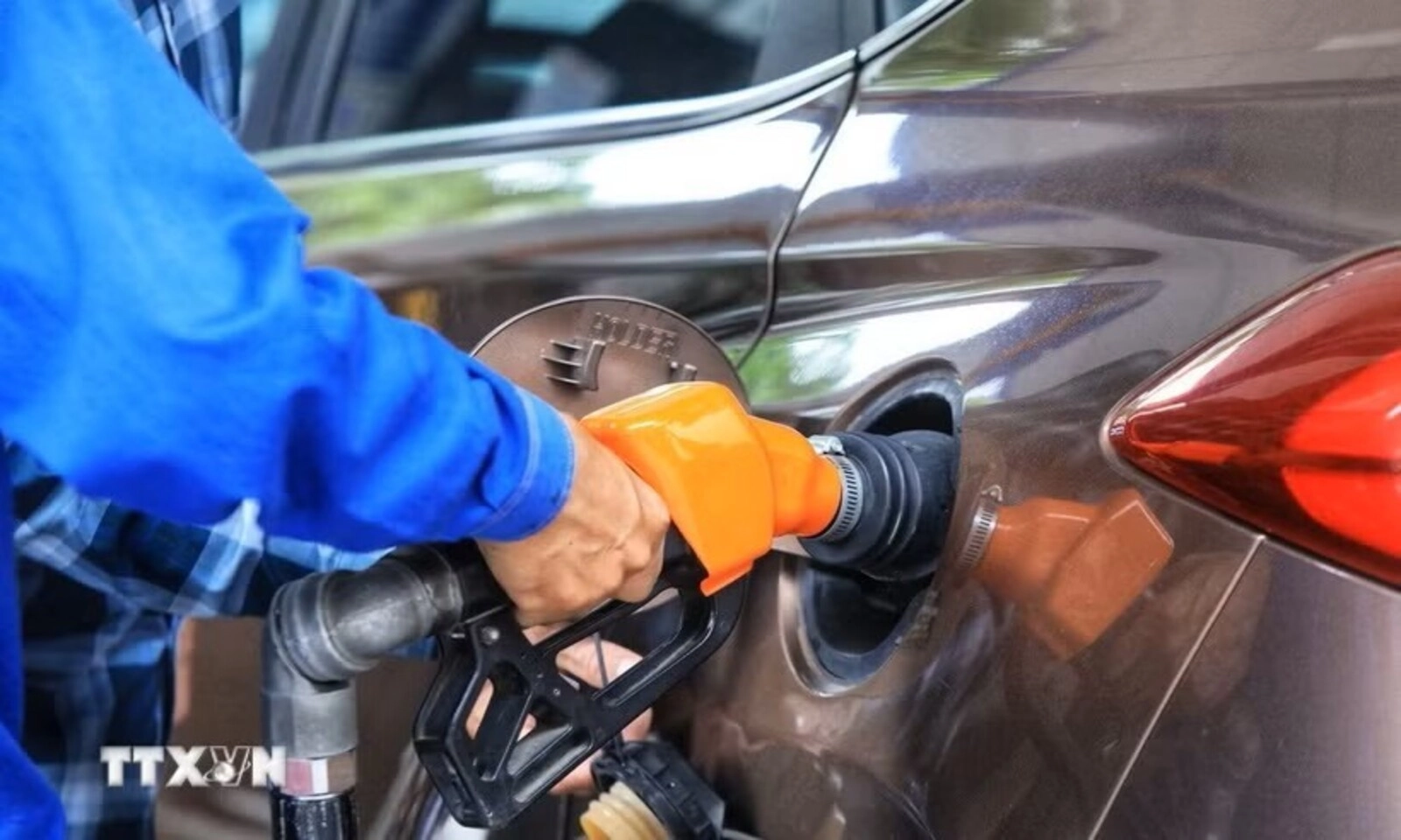 Phạt 3 thương nhân đầu mối xăng dầu 390 triệu đồng vì vi phạm dự trữ tối thiểu